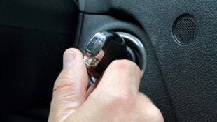 Die Burschen nahmen ein unversperrtes Auto in Betrieb, der Schlüssel dürfte im Fahrzeuginneren ...