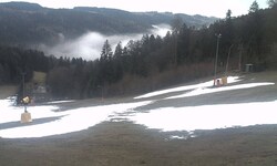 In Kirchschlag sind nur mehr Schneereste übrig.