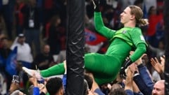 Matwei Safonow wurde nach dem Finale gebührend gefeiert.