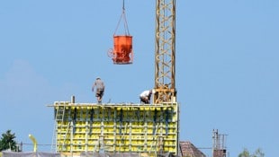 „Keinen stürmischen Aufwind“, aber ein Wachstum leicht über dem Durchschnitt der Eurozone ...