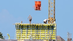 „Keinen stürmischen Aufwind“, aber ein Wachstum leicht über dem Durchschnitt der Eurozone ...