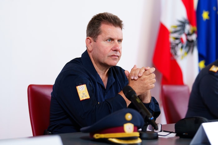 Bundespolizeidirektor Michael Takacs: „Das hat ein schlechtes Licht auf mich und die Polizei ...