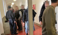 Die beiden Angeklagten wurden von einem regelrechten „Fanclub“ begleitet.