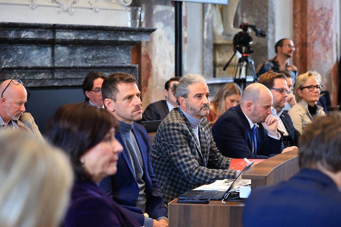 Die Opposition mit Birgit Obermüller (Neos), Gebi Mair (Grüne), Markus Sint (Fritz) sowie ...