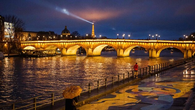 In Paris ist wieder eine Leiche in der Seine entdeckt worden (Symbolbild).