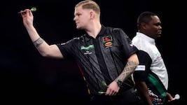 Mike De Decker (li.) musste sich sensationell David Munyua geschlagen geben.