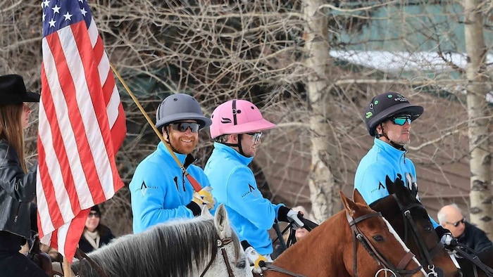 Früher spielte er in Großbritannien, heute reitet er unter der US-Flagge: Polo-Prinz Harry bei ...