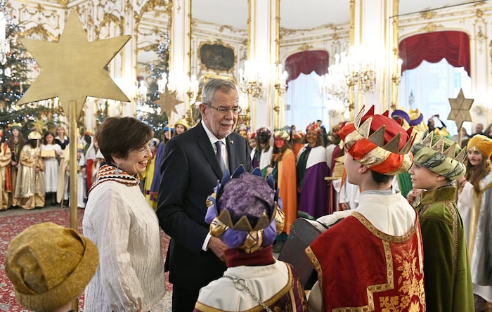 Alljährlich auch bei Bundespräsident Alexander Van der Bellen: die Sternsinger