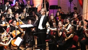 Mit seinen 23 Jahren ist Matthias Achleitner bereits ein aufgehender Stern am Dirigenten- und ...