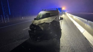 Am Pkw entstand erheblicher Sachschaden.