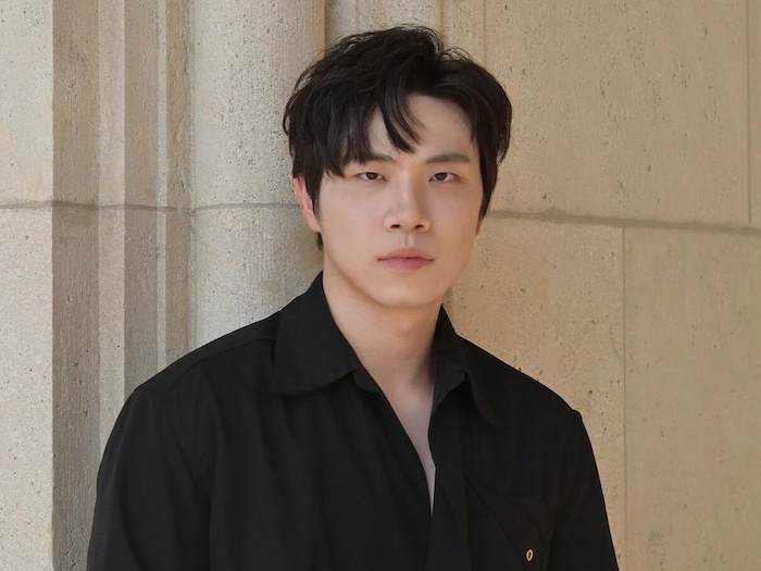 Tenor Jianhan Li tritt mit der OÖ Philharmonie auf, er wird die beliebtesten Arien von Franz ...