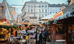 Gerade in der Weihnachtszeit leiden viele Menschen unter dem Alleinsein.