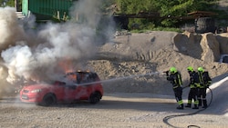 Im Einsatz oder bei der Übung an vorderster Front stehen die Kameraden, um in der Not rasch zu ...