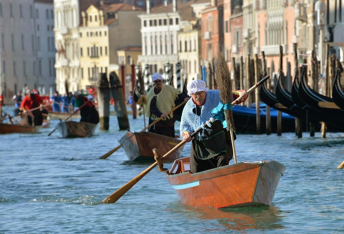 Die Befana Regatta in Venedi
