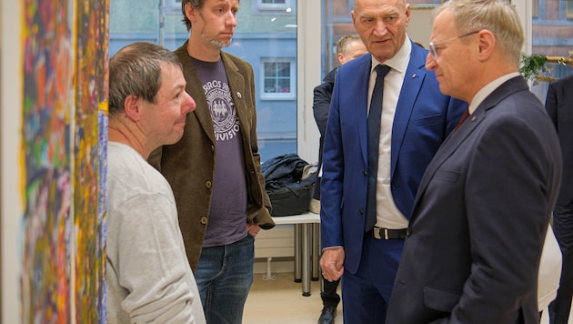 LH Thomas Stelzer und LR Christian Dörfel besuchten die Werkstätte der Lebenshilfe.