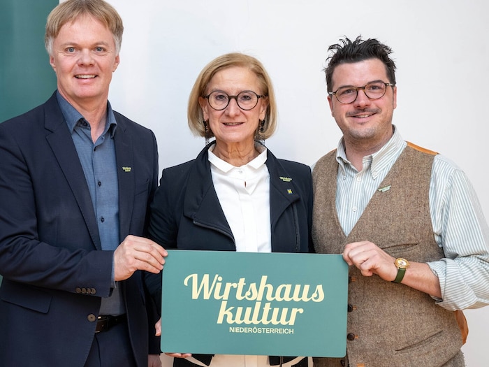 „Gemeinsam essen, teilen, lachen, gute Gespräche führen – „yap&dine“ eben!“, freut Hartmuth ...