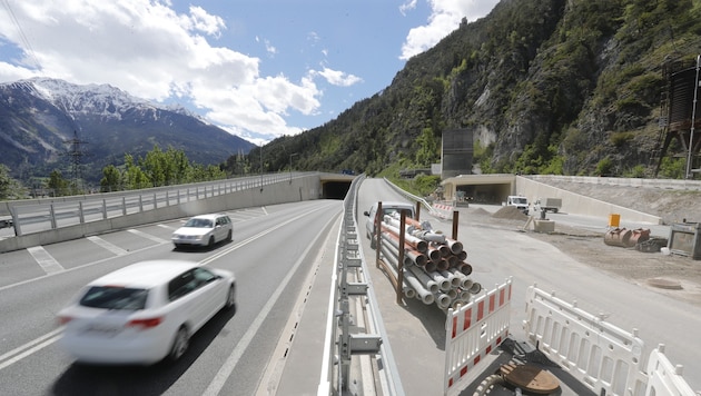 Der Unfall ereignete sich am Samstag im Perjentunnel (Archivbild).