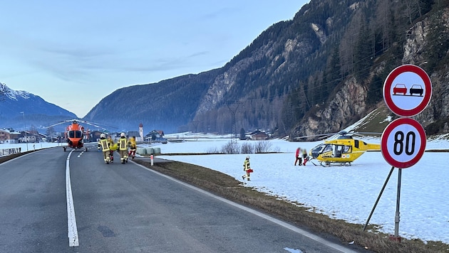 Auch zwei Hubschrauber standen im Einsatz.