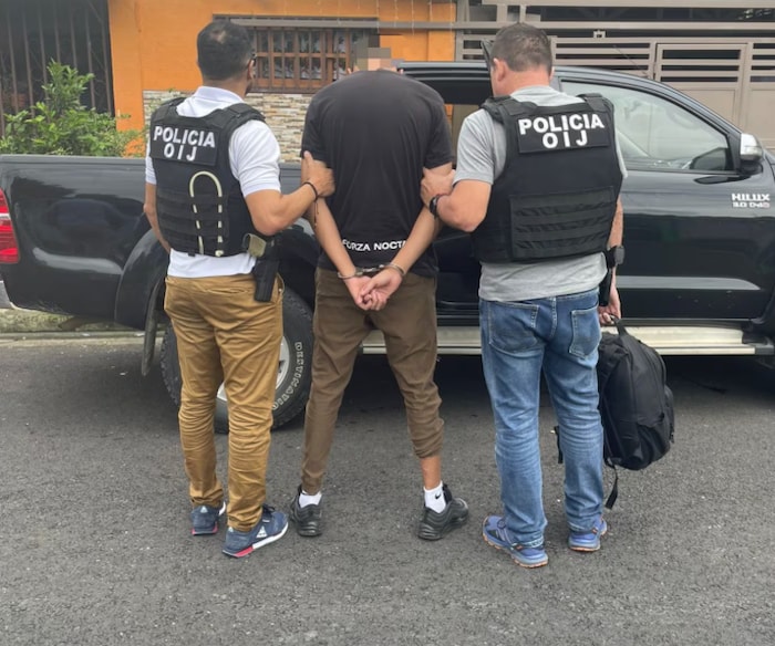 Der 30-Jährige wurde festgenommen – gegen ihn besteht der dringende Verdacht, das Ehepaar ...