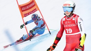Sofia Goggia (l.) hat den Super-G in Val d‘Isere gewonnen, Mirjam Puchner und Co. gingen leer ...