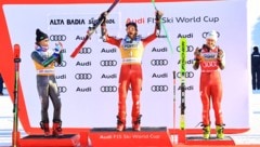 Marco Schwarz (Mitte) wurde auch von Lucas Pinheiro Braathen (li.) und Stefan Brennsteiner ...