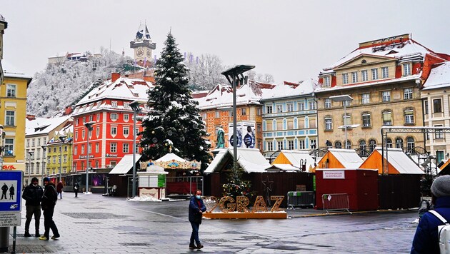 2021 lag Mitte Dezember in Graz Schnee, bis zum Heiligen Abend war nichts mehr übrig. Heuer soll ...