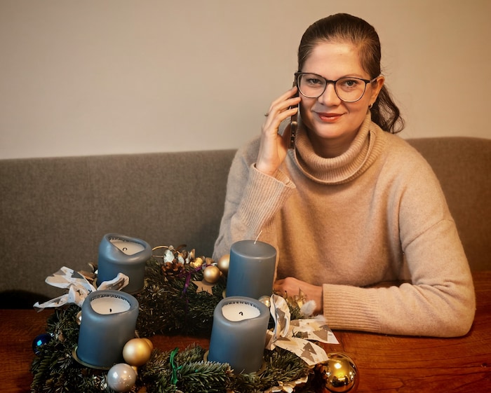 Flora Gall, Leiterin des Caritas-Projekts Plaudernetz, beobachtet, dass sich immer mehr junge ...