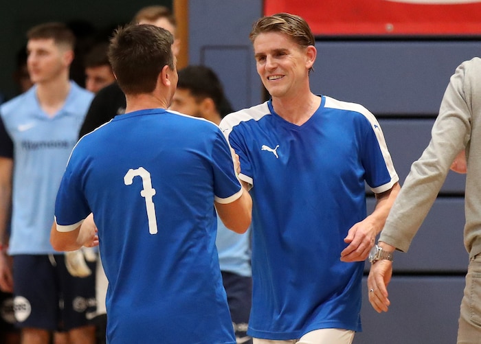 Christoph Freund kickte schon beim Promi-Turnier im Jahr 2023 mit.