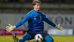 Philipp Bauer kickt künftig in violetten Dressen.