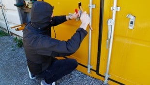 In Matrei in Osttirol schlugen die Einbrecher zu (Symbolbild).