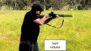 Die Sydney-Attentäter (im Bild der Vater) haben ein militärisches Training absolviert, um sich ...