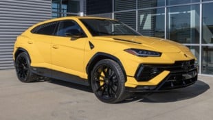 Mit seinem Luxusboliden (Symbolbild) hätte der Verdächtige beinahe einen Unfall verursacht.