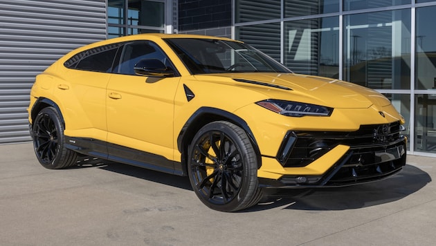 Mit seinem Luxusboliden (Symbolbild) hätte der Verdächtige beinahe einen Unfall verursacht.