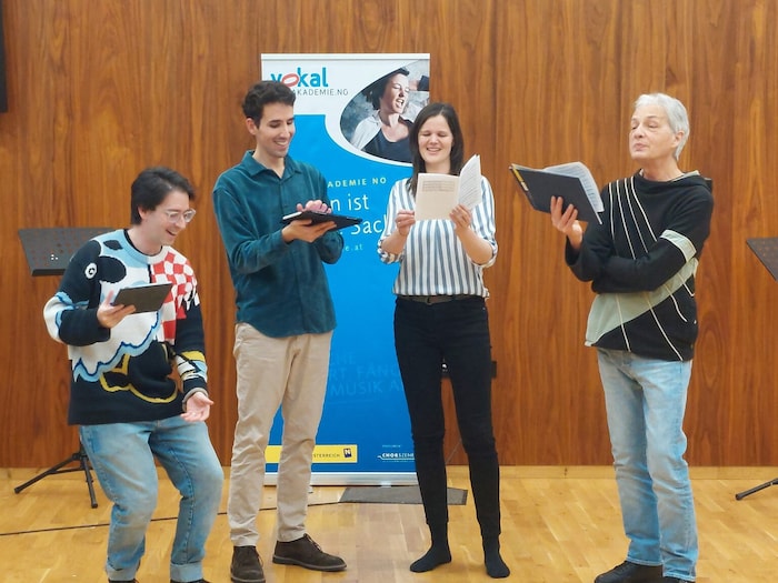 Namhafte Referenten in Niederösterreich: Paul Smith von Voces 8, der österreichische Dirigent ...