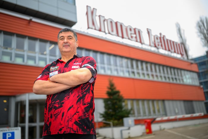 Mensur Suljovic paid a visit to the "Krone" just before the start of the World Championships.