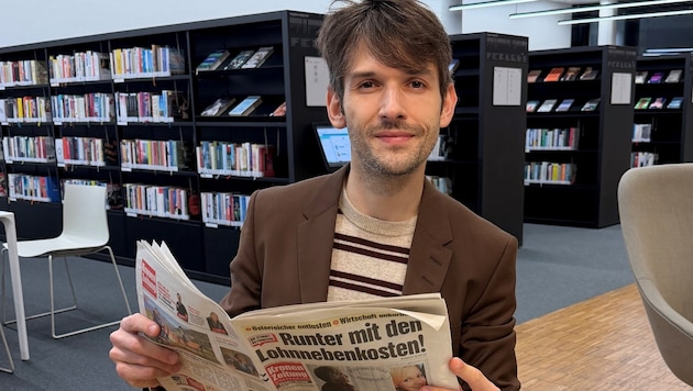 Der gebürtige Wiener Michael Buchinger stellte in Innsbruck seinen ersten Roman vor und ...