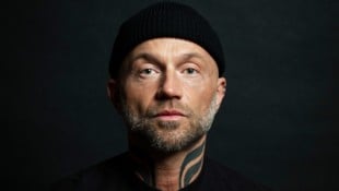 Nach seinem ersten Mundart-Album „Hoss Mi“, meldet sich der Linzer Rapper Chakuza mit dem ...