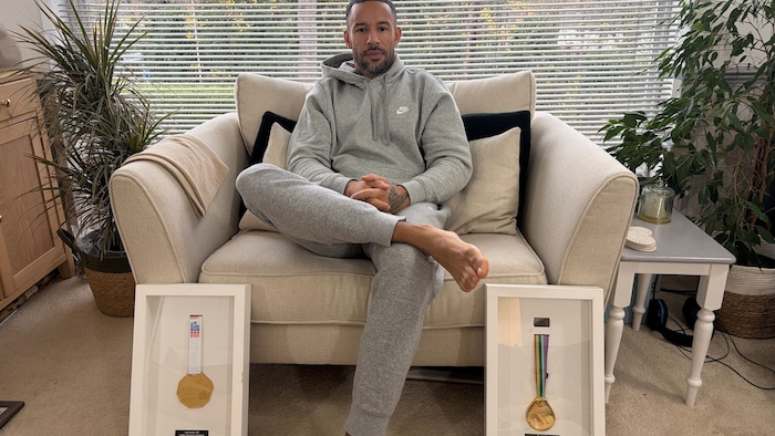 James Ellington mit seinen EM-Goldenen