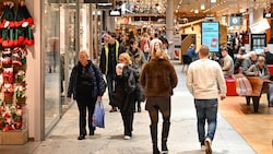 In den Einkaufszentren geht es noch rund.