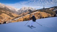 Auch wenn Naturschnee noch Mangelware ist, die Pisten zwischen Mühlbach, Dienten und Maria Alm ...