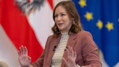 Claudia Plakolm ist mit Aussagen gegen „radikale“ Muslime ins Visier der Sozialistischen Jugend ...