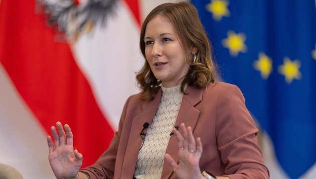 Claudia Plakolm ist mit Aussagen gegen „radikale“ Muslime ins Visier der Sozialistischen Jugend ...