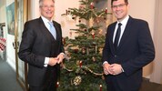 Besonders unterschiedlich feiern LH Peter Kaiser und Vize Martin Gruber Weihnachten.