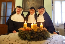 Schwester Bernadette, Schwester Regina und Schwester Rita – es war ein aufregendes Jahr für die ...