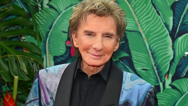 Nach einer langwierigen Bronchitis bekam Barry Manilow eine Lungenkrebs-Diagnose und muss sich ...