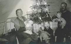 Mund und Augen groß aufgerissen, die Überraschung stand der fünfjährigen Antonia Handl in der ...