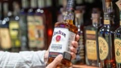 Der legendäre amerikanische Whiskey-Hersteller pausiert für ein Jahr die Produktion an seinem ...