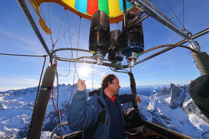 Peter Flaggl ist seit vielen Jahren ein fester Bestandteil der Ballonwochen in Filzmoos und ...