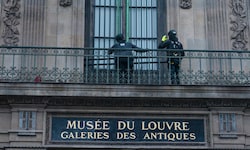Durch dieses Fenster kommen wohl keine Einbrecher mehr an die Schätze des Museums.