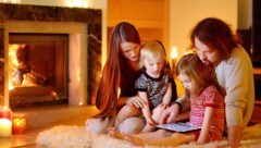 So gemütlich Kerzen und Kamin auch sind, sie können mitunter die Luft in Zimmern verschlechtern.